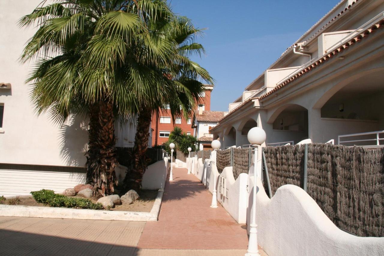 R142 Manila Resort Central Calafell Kültér fotó